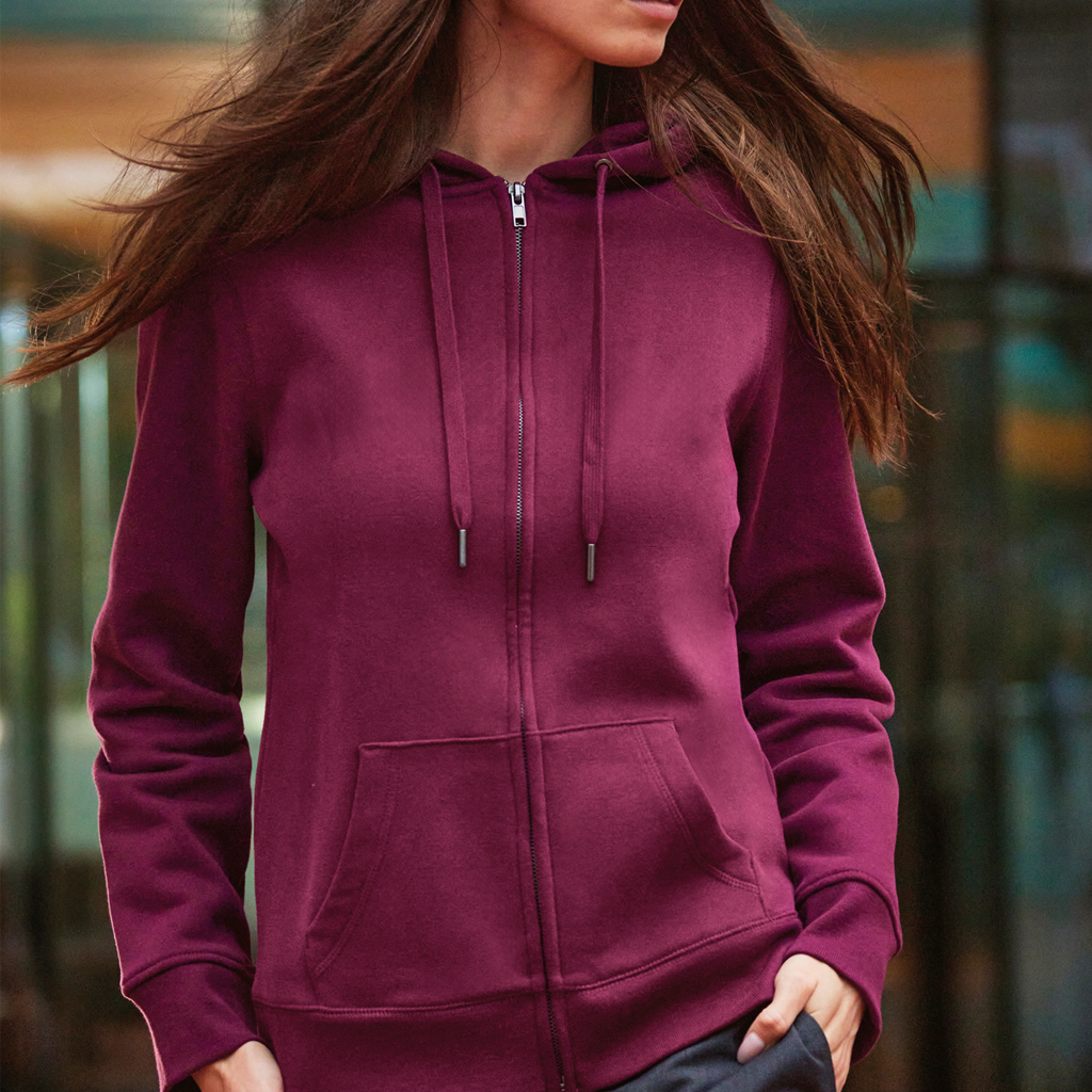 # Queen Zip-Hoody